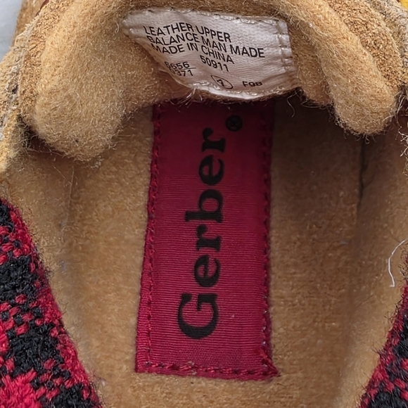 Gerber LaceUp Hiking Boots Tan Leather With Red And Black Checkered Ankle Size 4 - Picture 2 of 6